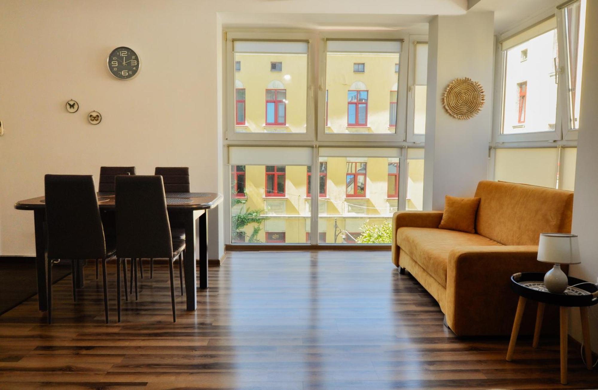 Piotrkowska 89 Aparthotel *